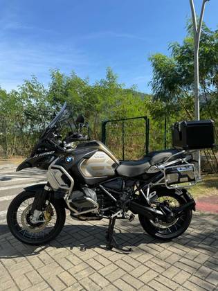 BMW R 1250 GS ADVENTURE PREMIUM + EXCLUSIVE BMW R 1250 GS ADVENTURE PREMIUM + EXCLUSIVE